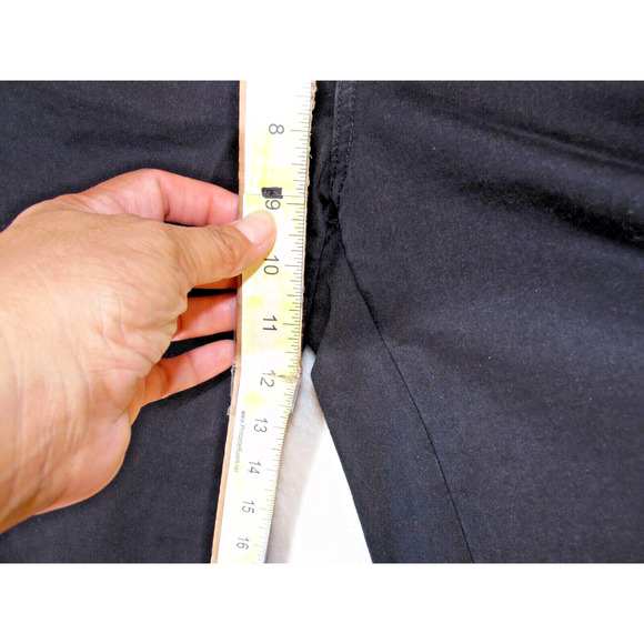 NYDJ Jeans Womens Size 2 Black Karen Capri‎ Mid Rise Cotton Blend Lift and Tuck - Picture 14 of 14